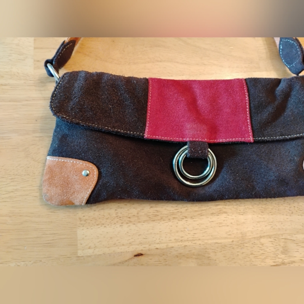 Vintage Y2K Genuine Leather Brown, Tan and Red Shoulder Bag - Picture 13 of 16